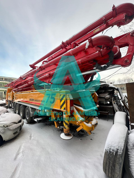 Автобетононасос JUN-JIN M75