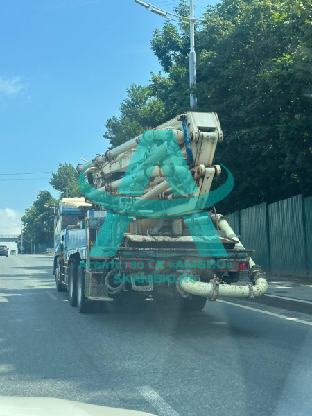 Бетононасос митсубиси Фусо