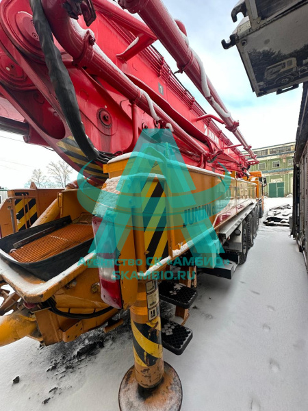 Автобетононасос JUN-JIN M75