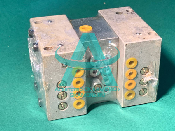 Распределитель смазки IHI 16 портов